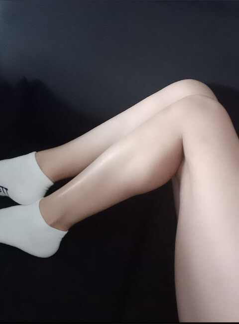 Valentina OnlyFans italiana premium 25 anni